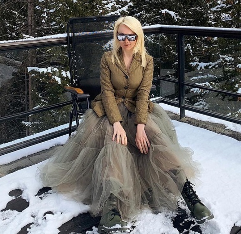 Яна Рудковская