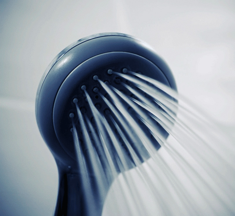 обязательно используйте душ до и после сеанса