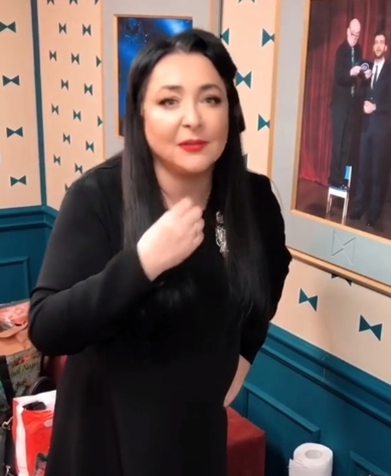 55-летняя Лолита заметно похудела