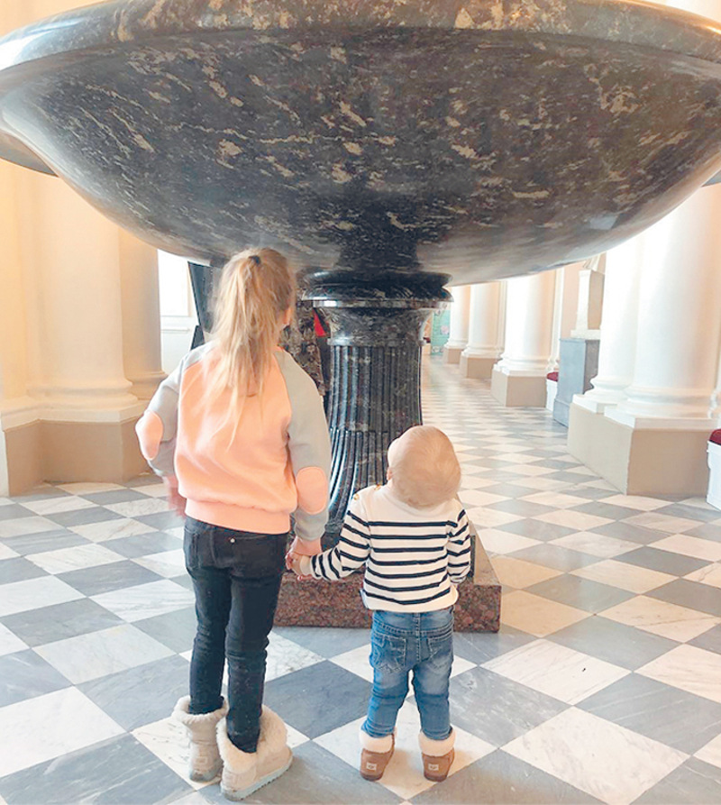 Сын Ксении Собчак в "Эрмитаже"