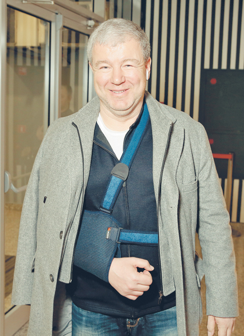 Александр Робак