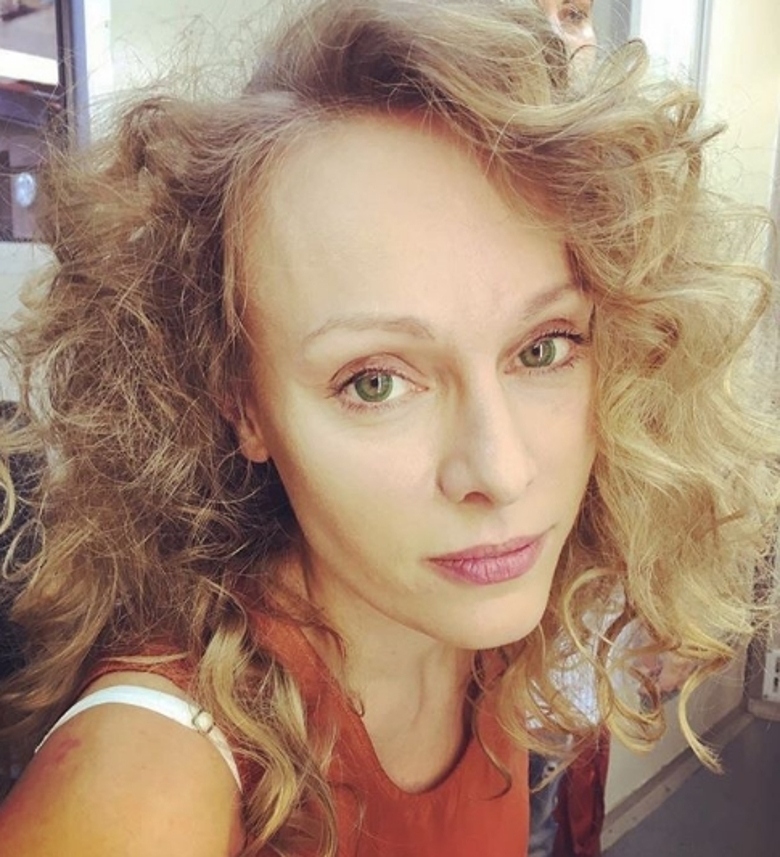 ОЛЬГА ЛОМОНОСОВА