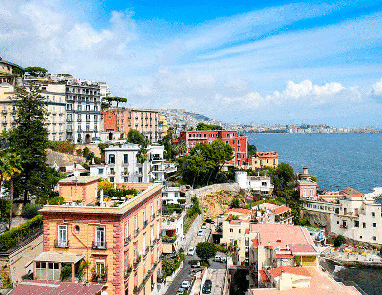 Неаполь прекрасен и днем и ночью