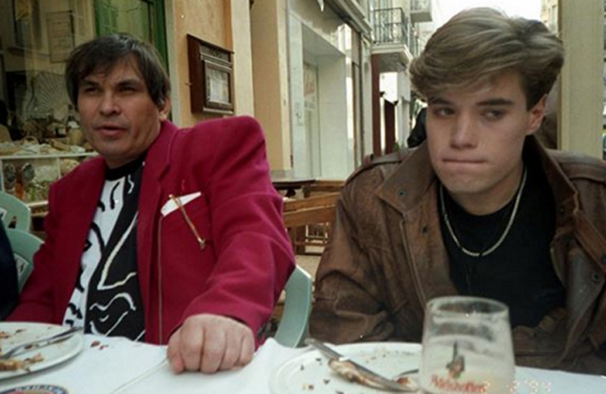 Бари Алибасов с участником группы "На-На"