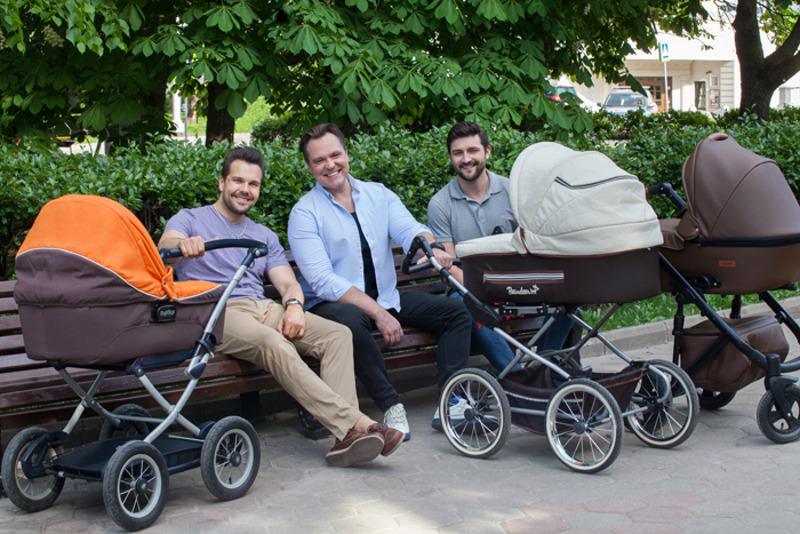 Солисты группы ViVA стали отцами в один день