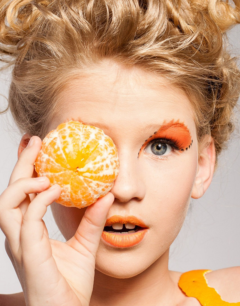 Для подготовки кожи к весенне-летнему достаточно легких фруктовых пилингов