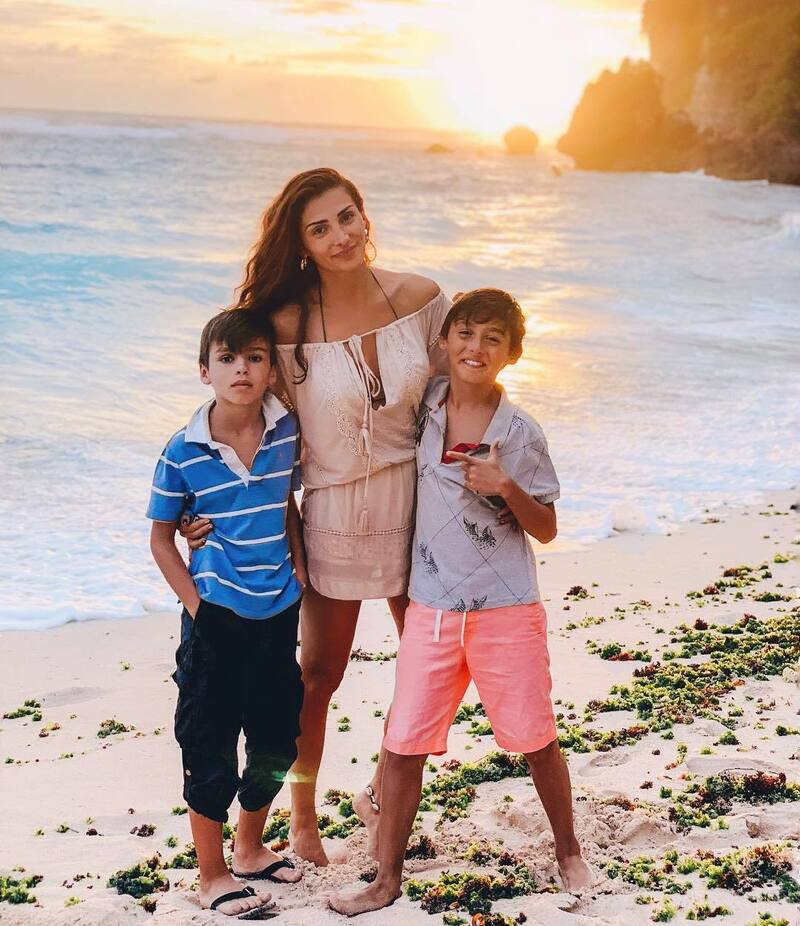 Асмик Вайе Рейтор и сыновья Юрия Анашенкова