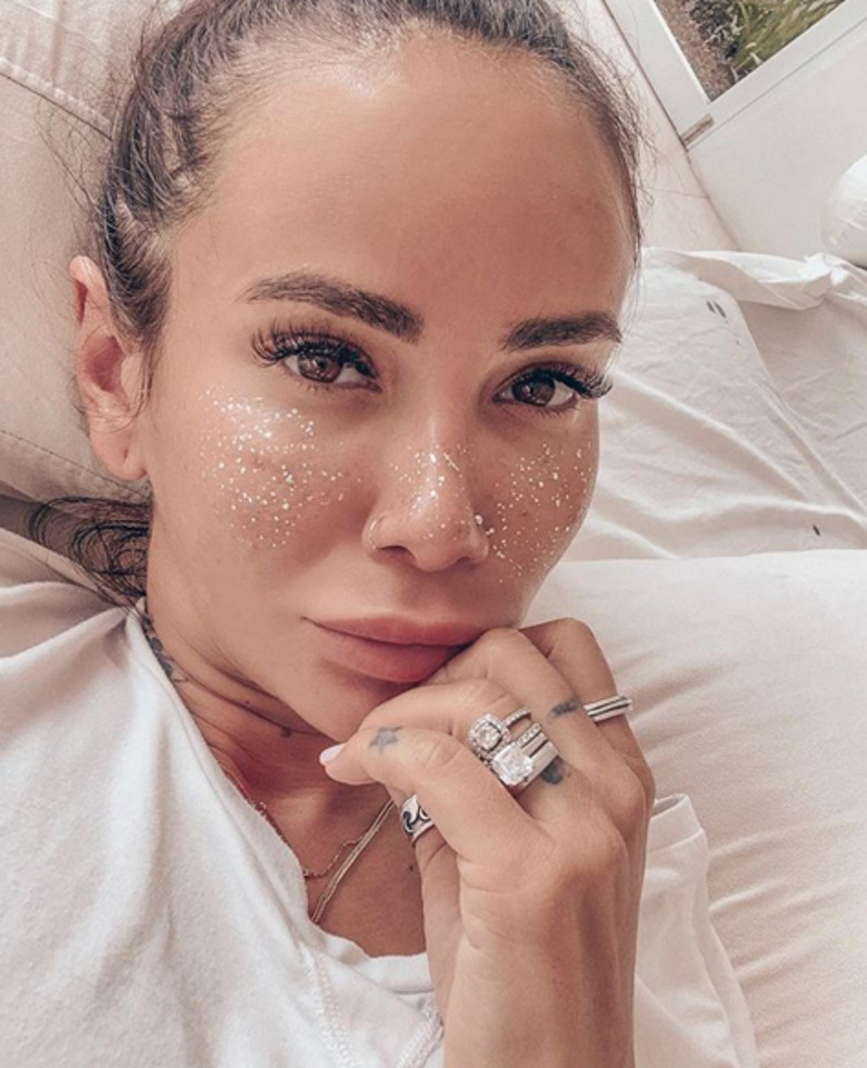 Айза Анохина