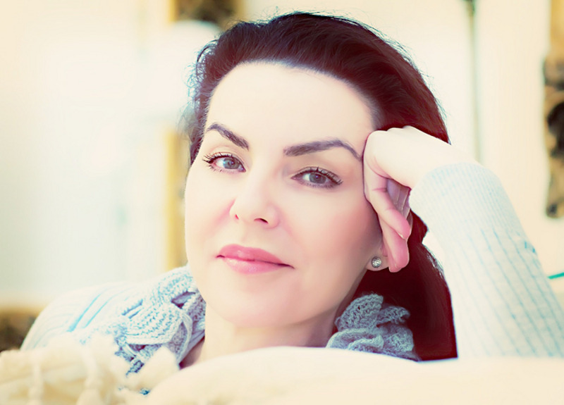 "Клиенткам 40-45+, которые хотят за счет татуажа приподнять веки, я сразу советую сделать сначала блефаропластику"