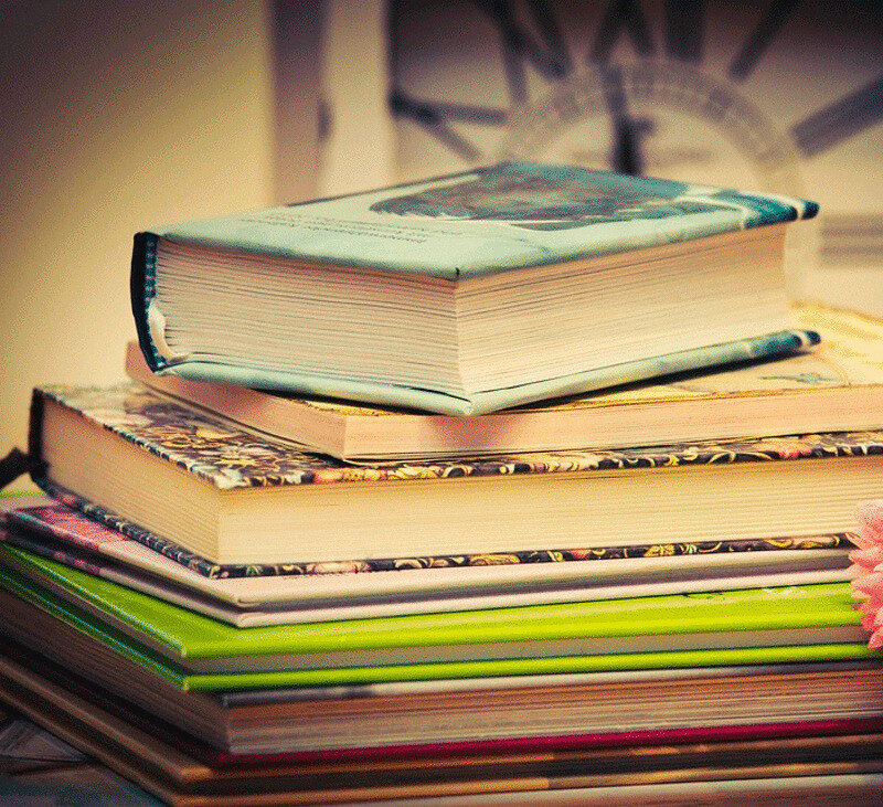 Не прячьте деньги в книгах - их тут же найдут