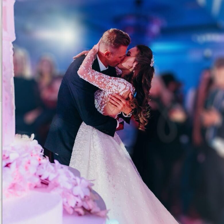 Свадьба Костенко и Тарасова была шикарной