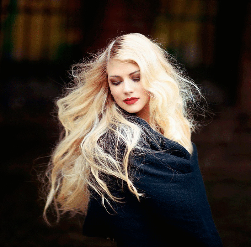 Светлые волосы нуждаются в тщательном уходе