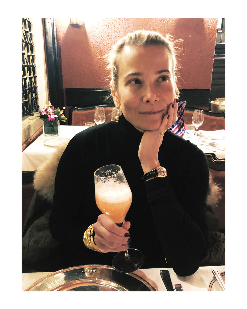 Юлия Высоцкая прекрасна естественной красотой