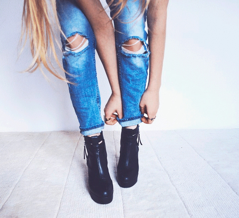 Обязательно подверните джинсы