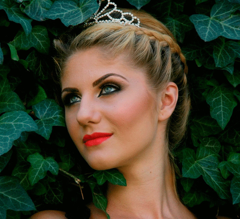 Макияж для светловолосых девушек с голубыми глазами