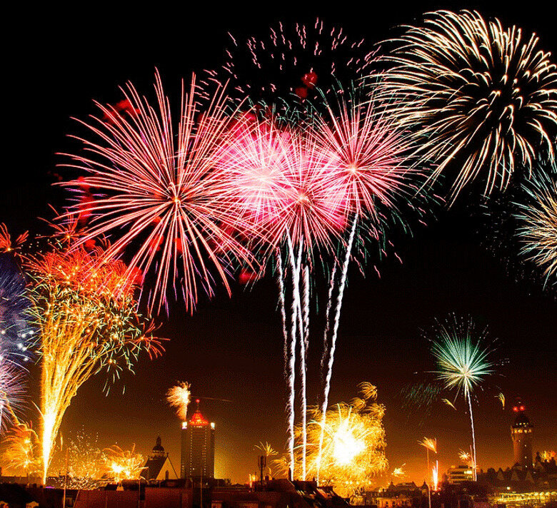 Почему не все поддаются новогоднему веселью?