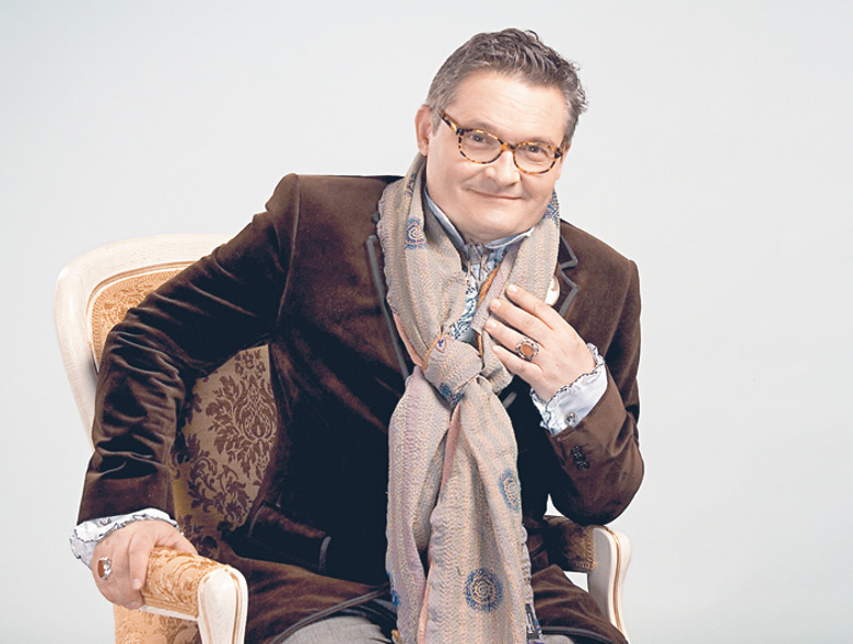 Александр Васильев