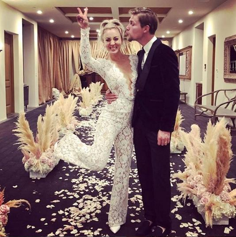 Карл Кук и Кейли Куоко