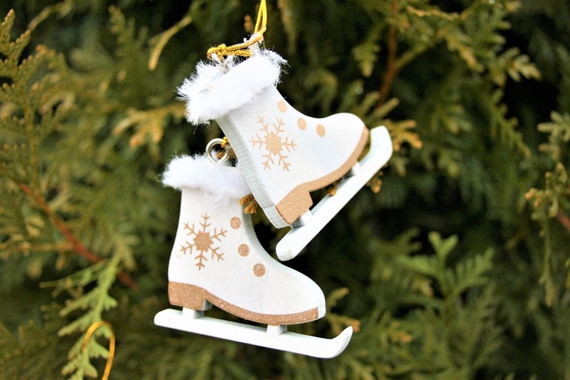 Невестам следует купить парные игрушки