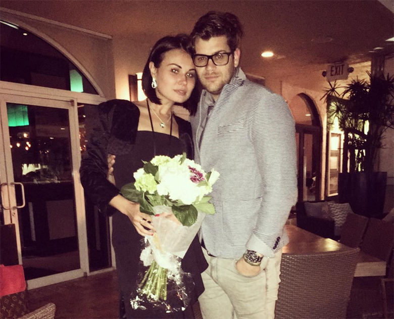 Настя Кочеткова со свторым мужем Мигелем