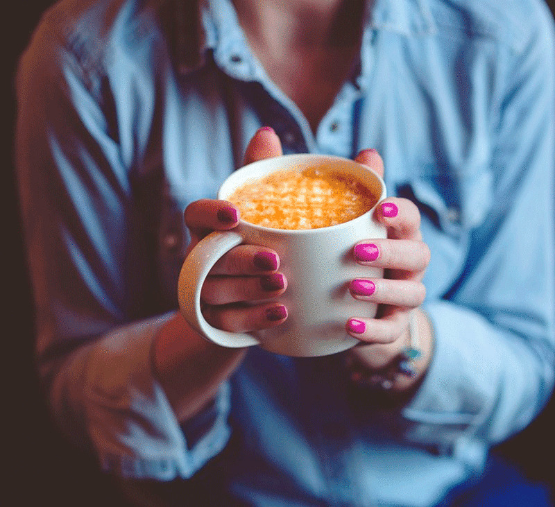 При проблемах с ногтями стоит обратить внимание на уровень содержания натрия в вашем организме