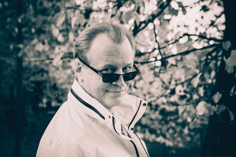 "У жены и мамы очень сложные взаимоотношения. И я развел любимых женщин по разным углам"