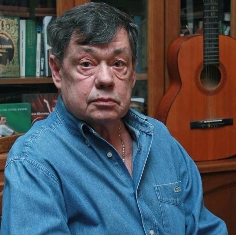 Николай Караченцов