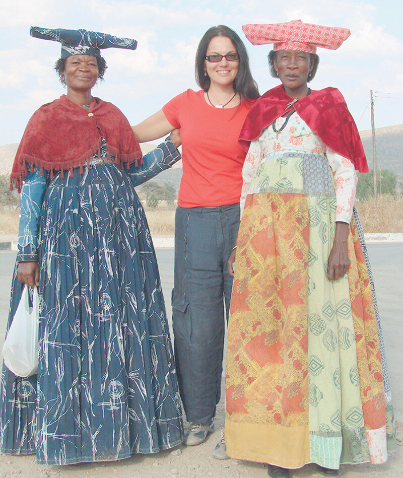 После музыки вторая страсть Нины — путешествия. Объехав огромное количество стран, певица даже выпустила книгу со своими впечатлениями и авторскими фотографиями