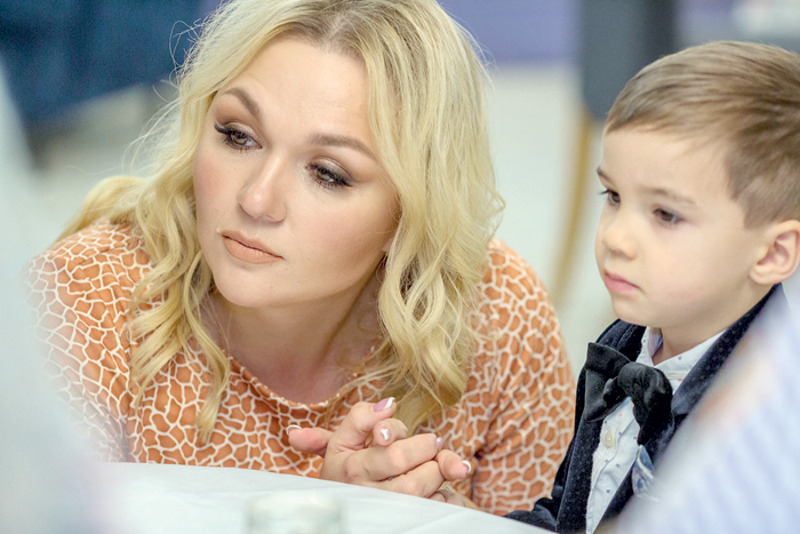 Давид пошел талантом в маму: у него прекрасный слух и он обожает петь