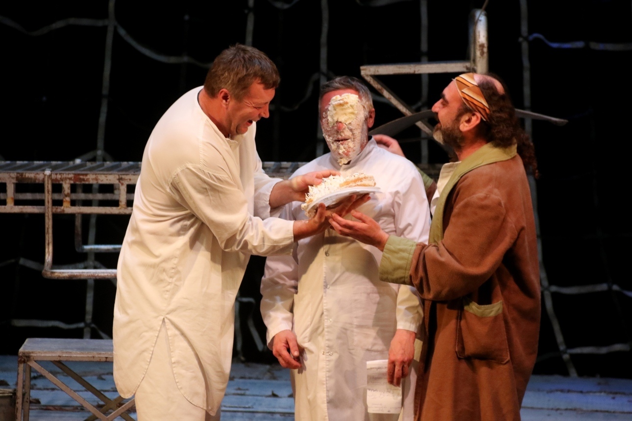 Шутка удалась