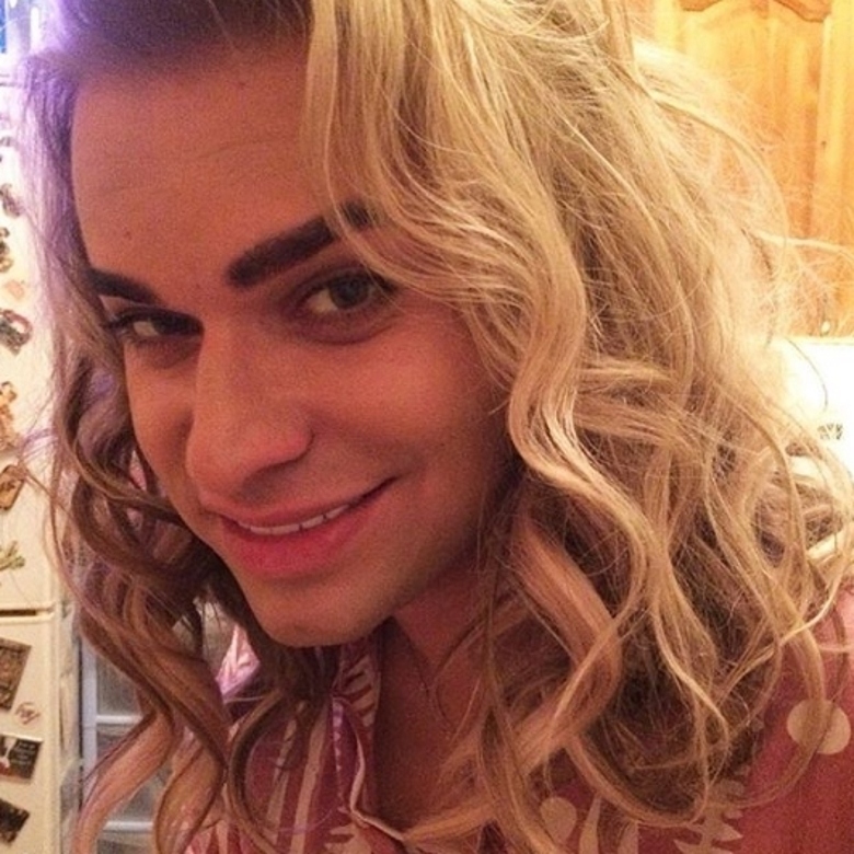 ГОГЕН СОЛНЦЕВ