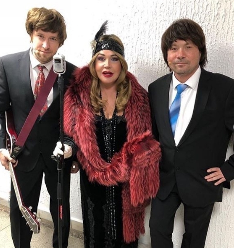 Бабкина примерила образ бродвейской примы