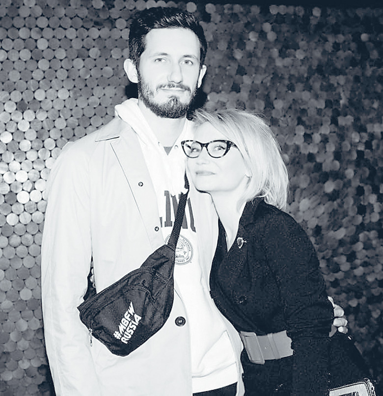 Эвелина Хромченко с сыном