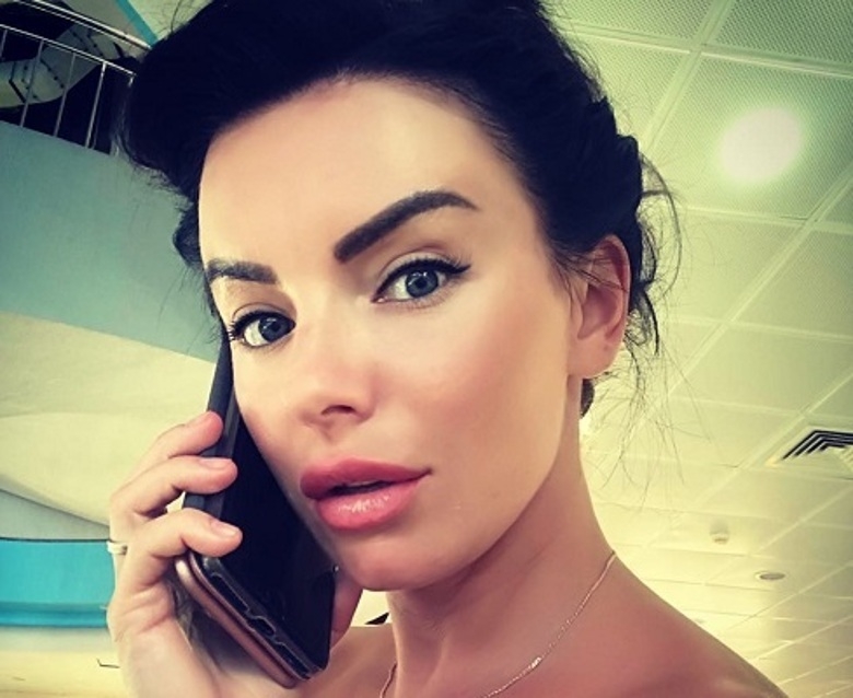 Юля Волкова