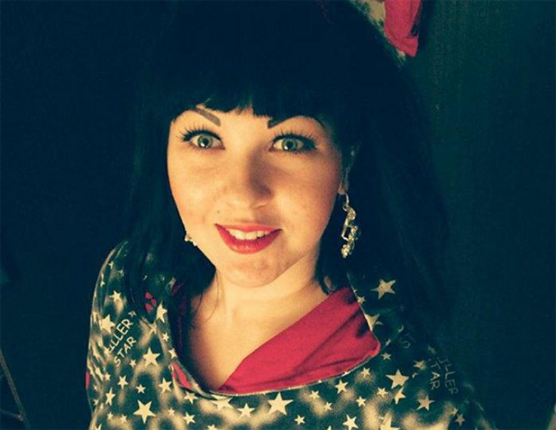 Александра Стриженова