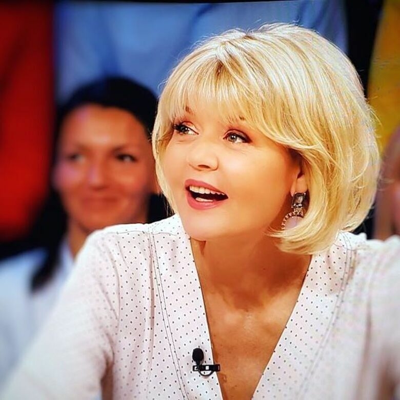 Юлия Меньшова