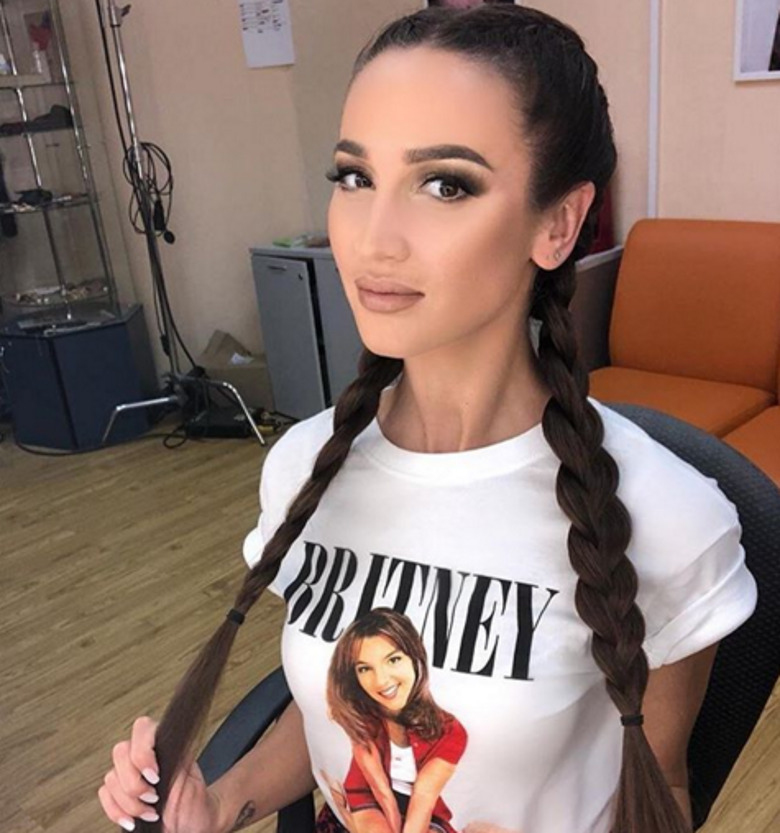 Ольга Бузова