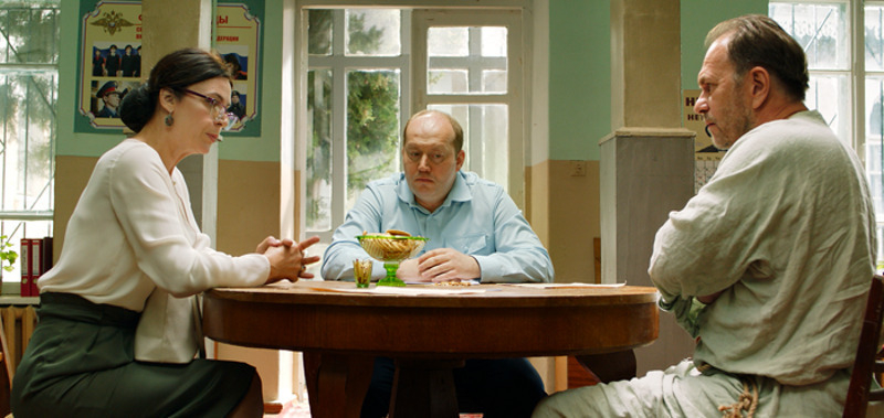 В комедии вместе с Алексеем Гуськовым снялись Лидия Вележева, Оксана Фандера, Сергей Брунов и другие известные актеры