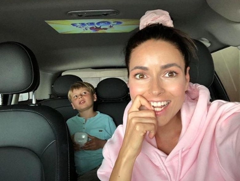 Ирена Понарошку с сыном