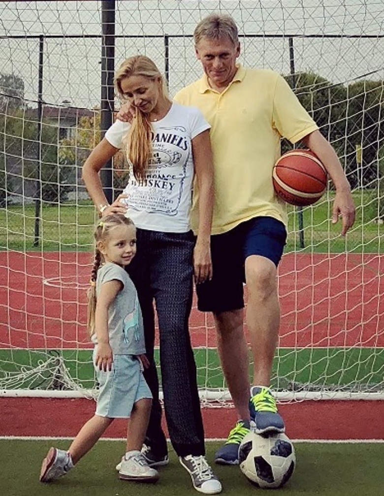 Татьяна Навка и Дмитрий Песков с дочерью Надей