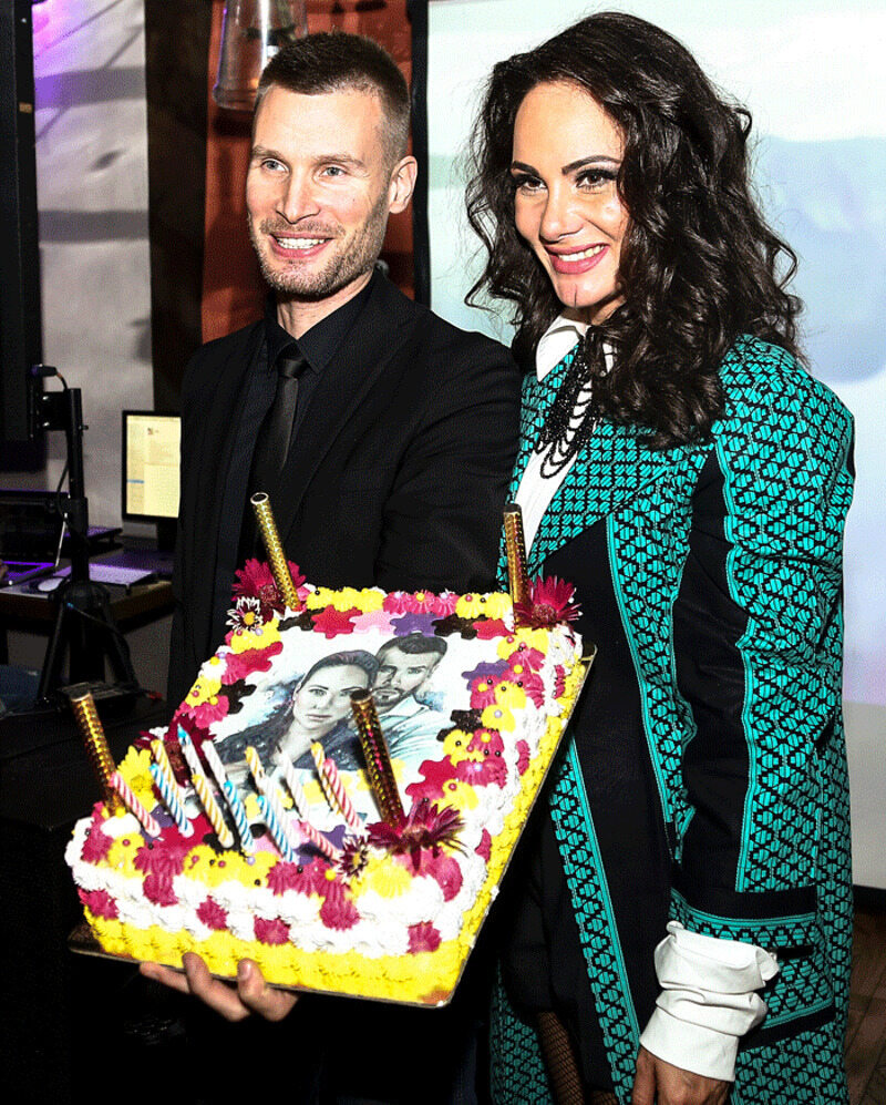 Ева Бристоль и Николай Демидов в этот день отмечали не только премьеру клипа, но и день рождения