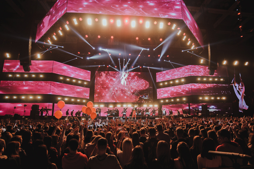 Концерты российских звезд в «Олимпийском» «Зачем молчать, когда есть голос!»