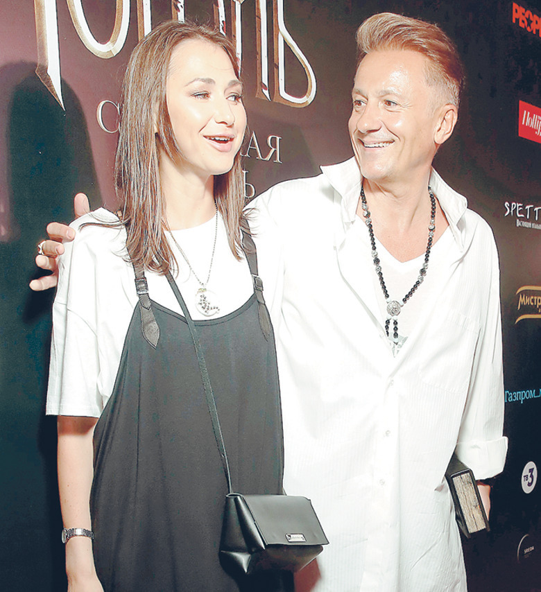 Олег Меньшиков и Анастасия Чернова