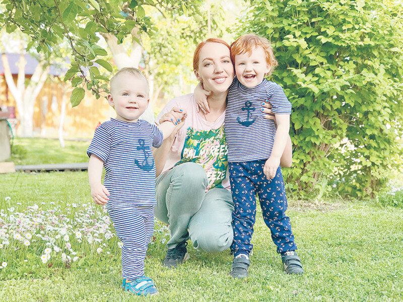 Актриса воспитывает двоих сыновей: трехлетнего Льва и Андрея, которому исполнился год и четыре месяца