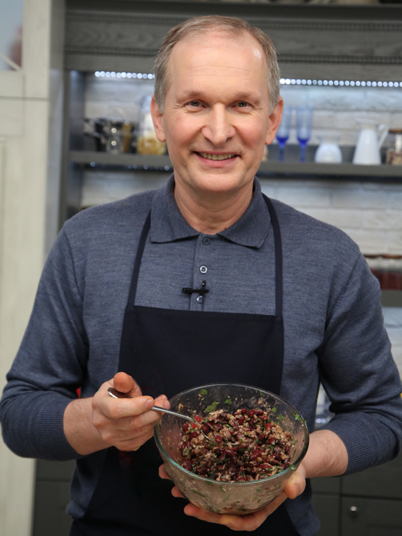 Федор Добронравов поделился рецептом лобио