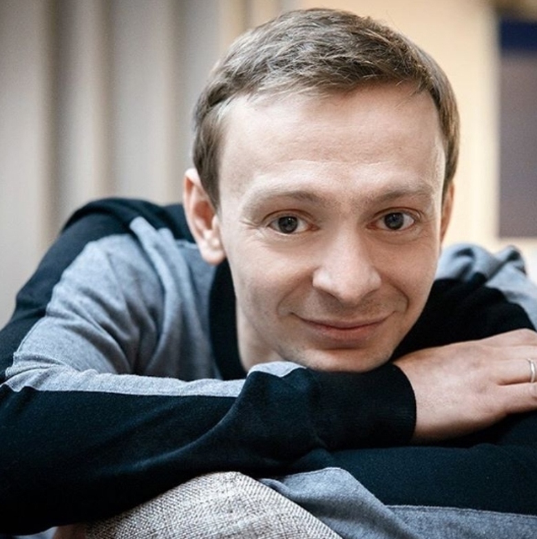 Евгений Кулаков