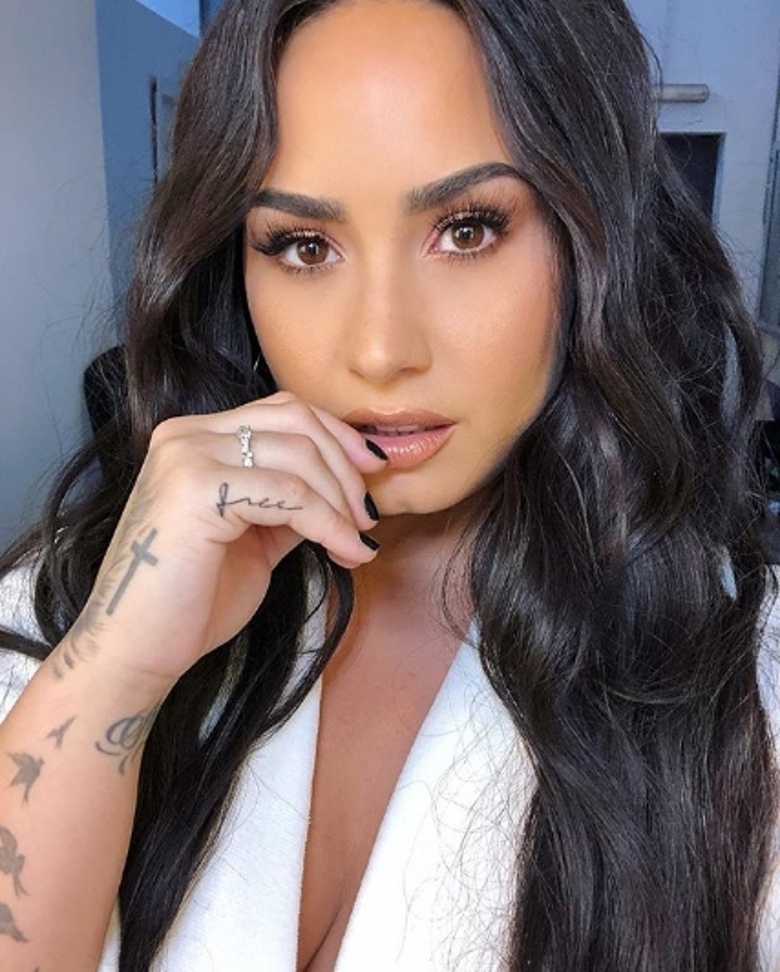 Деми Ловато