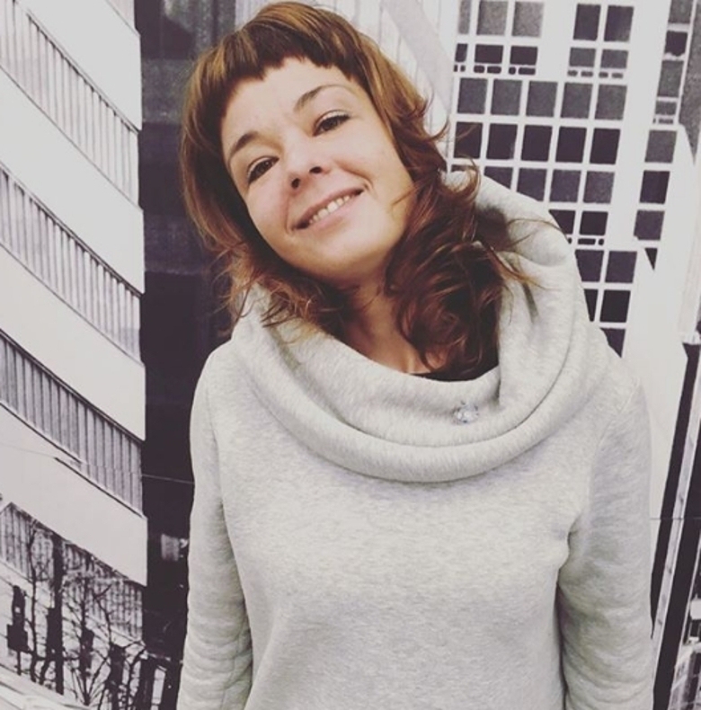 Юлия Захарова