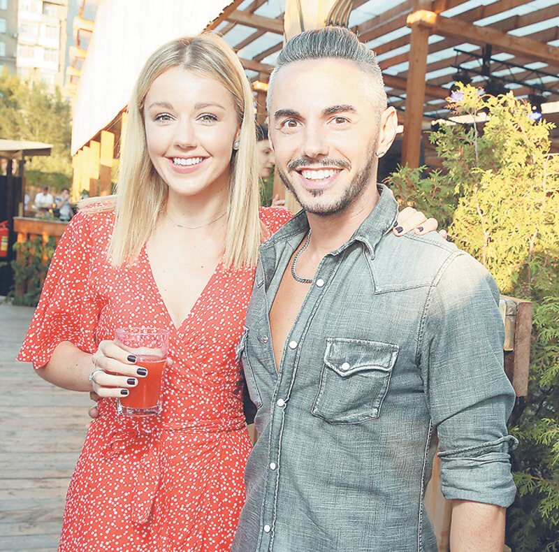 Тимур Родригез и Юлианна Караулова