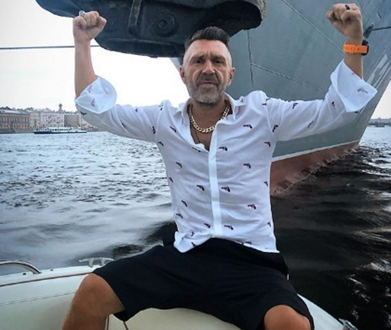 СЕРГЕЙ ШНУРОВ